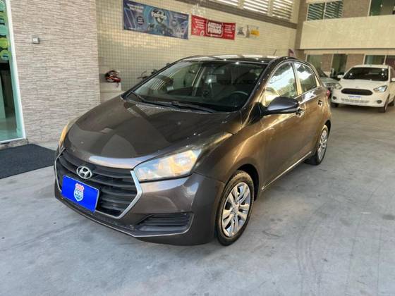 HYUNDAI HB20 1.0 COMFORT PLUS 12V FLEX 4P MANUAL